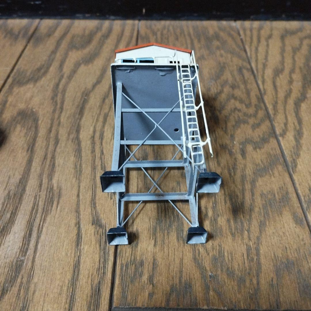 エンドウ　鉄道模型　HOゲージ　信号所　給水タンク　２点　214