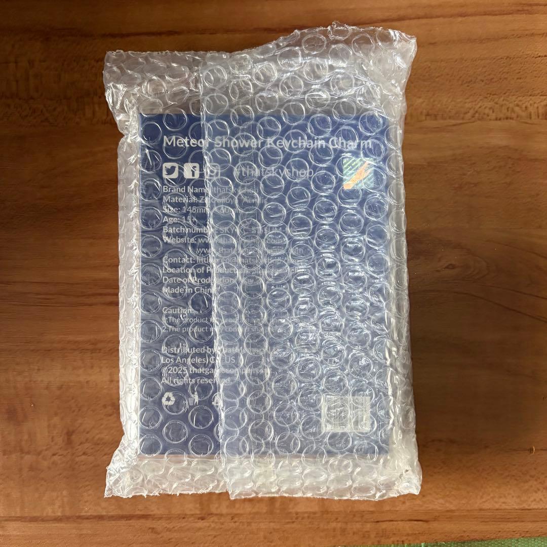 【新品 ・未連携】 キーホルダー 流星チャーム sky 星を紡ぐ子どもたち