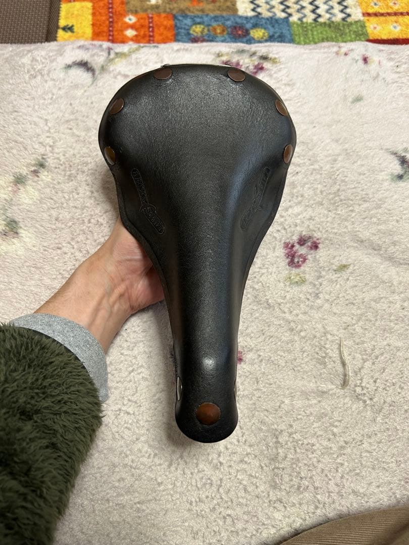 BROOKS SWIFTレザーサドル　ブラック