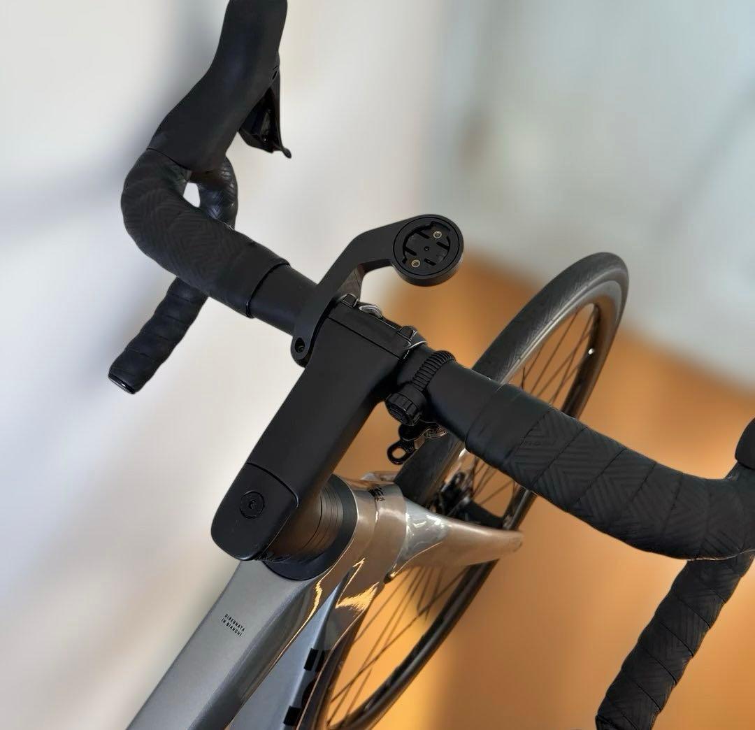 2025Bianchiビアンキ スペシャリッシマ コンプ 105di2 53