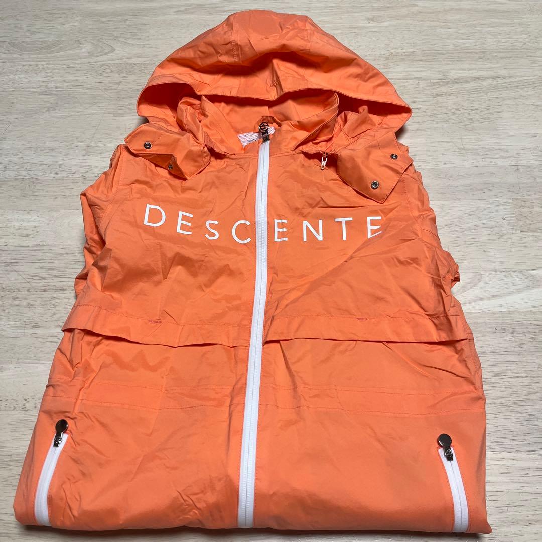 未使用　デサントゴルフ　レインウェア　ワンピース　M