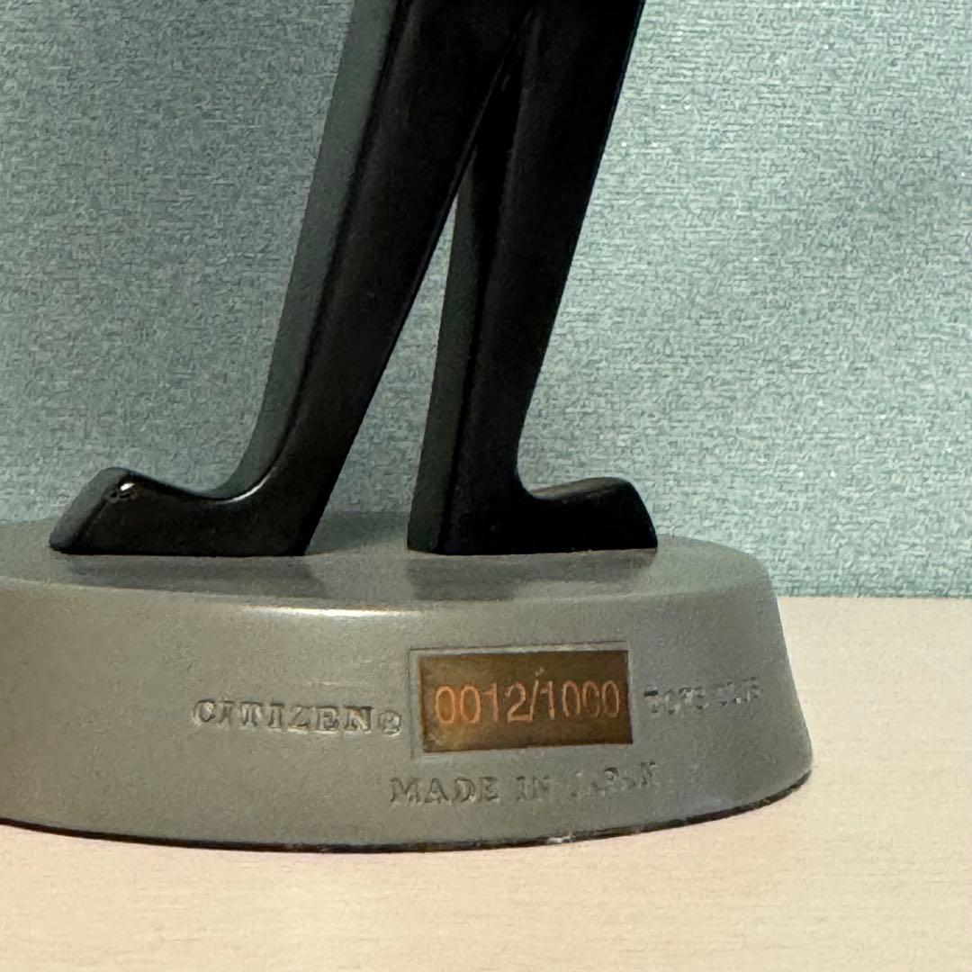 【シチズンＣちゃん】 首振り人形 数量限定モノクロver.　トイズクラブ