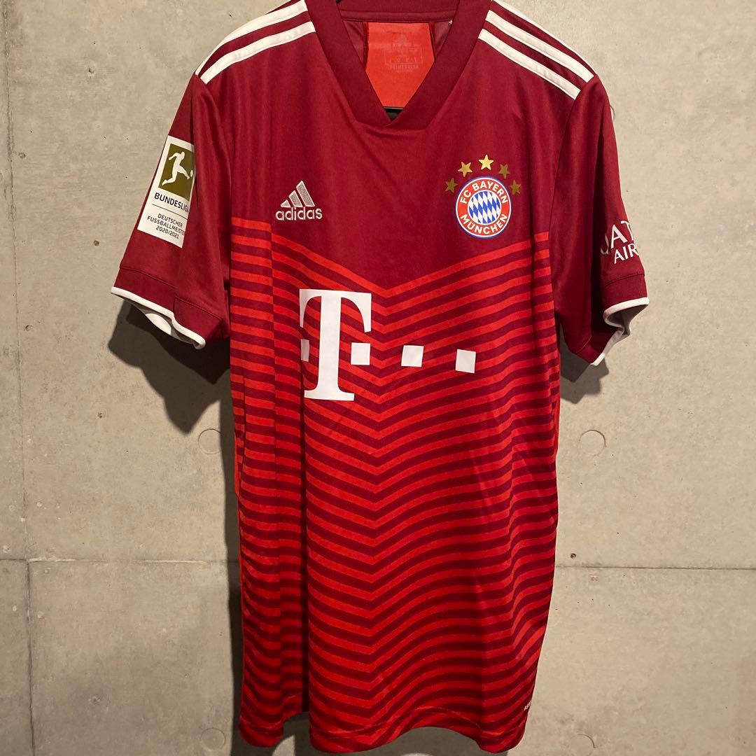 レヴァンドフスキ　バイエルン・ミュンヘン　 21/22　ホーム　リーグ仕様