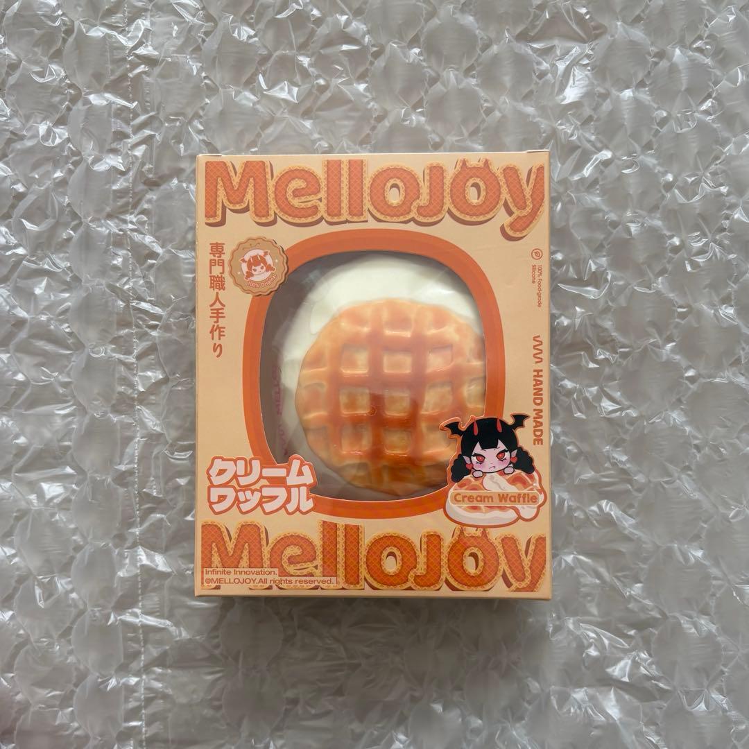 ⭐︎24時間以内発送⭐︎メロジョイ　クリームワッフル& カップケーキか？