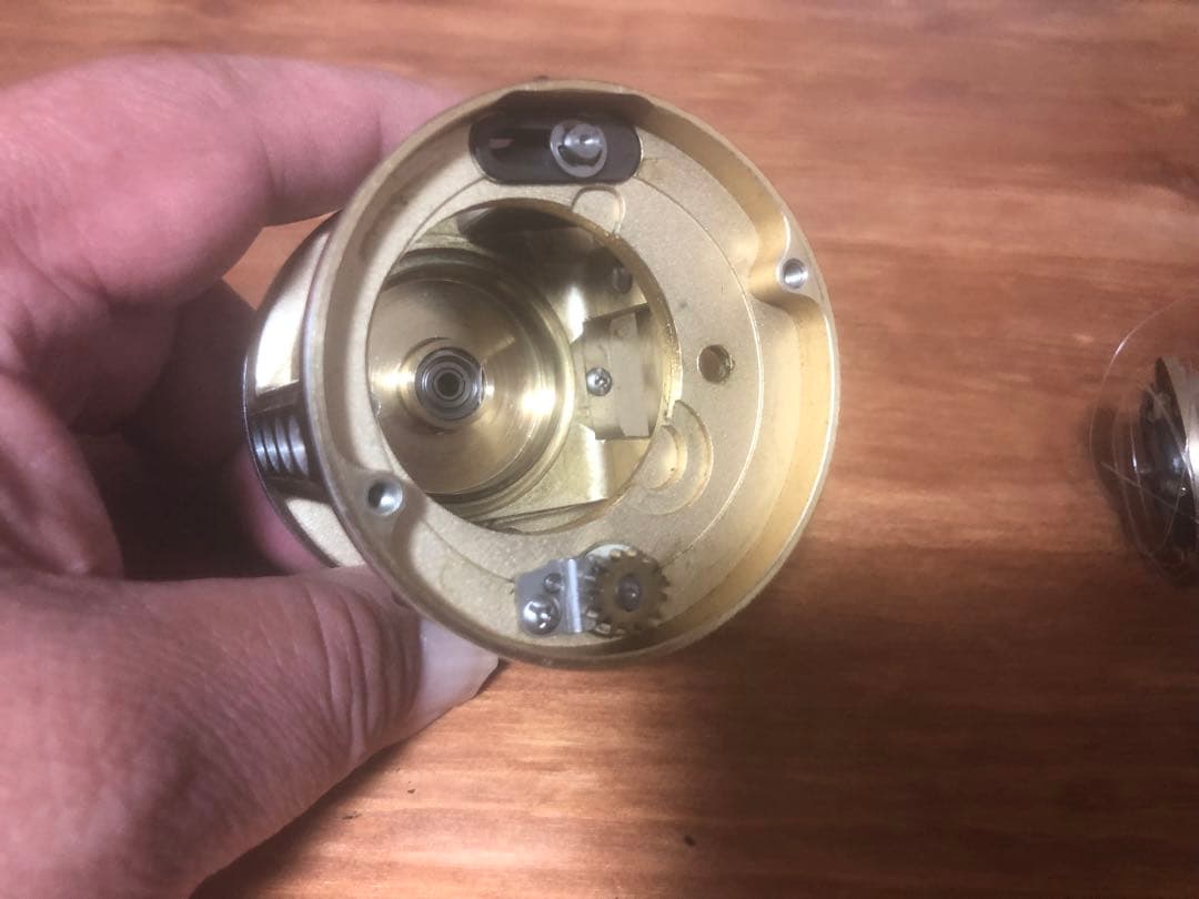 SHIMANO カルカッタ201XT