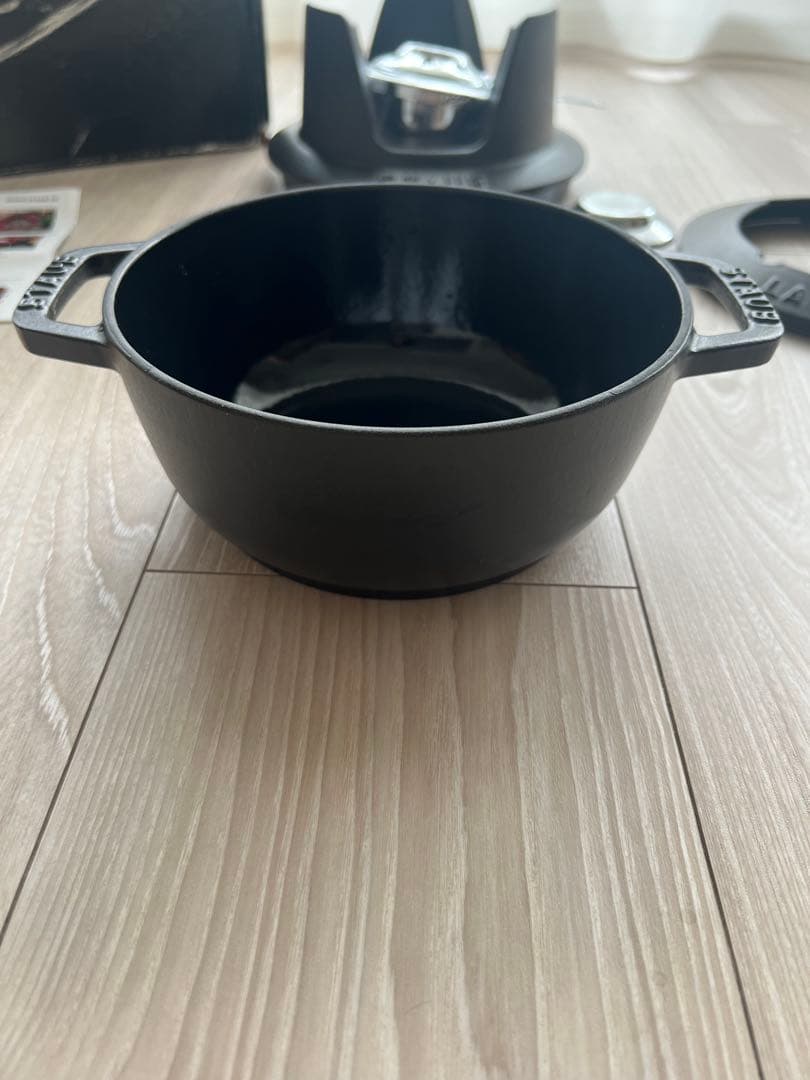お値下げ美品STAUB LA FONDUE フォンデュセット