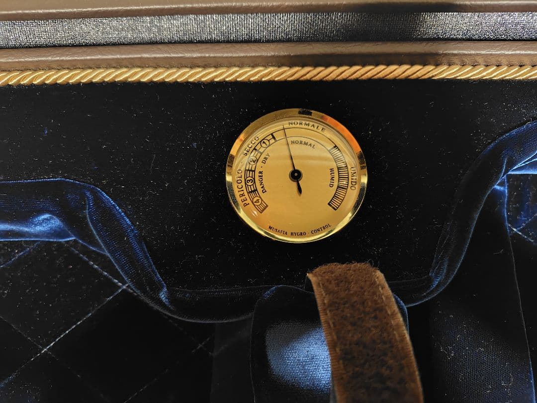 Musafia（ムサフィア） バイオリンケース Luxuryシリーズ