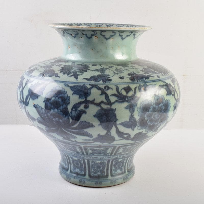 中国　青花　花弁文瓶　壺　C　8946A