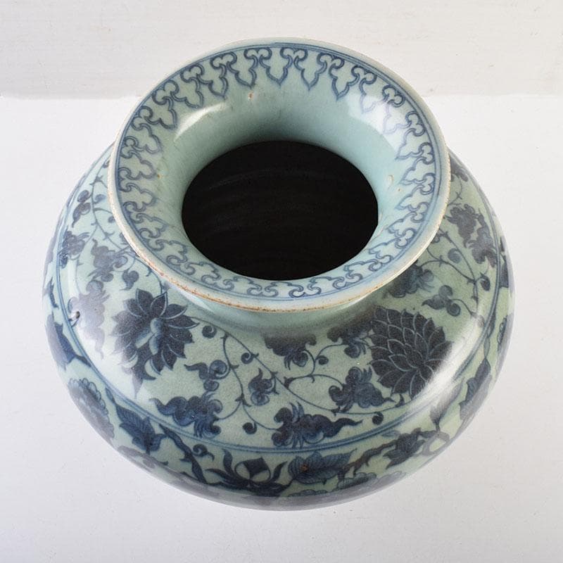 中国　青花　花弁文瓶　壺　C　8946A