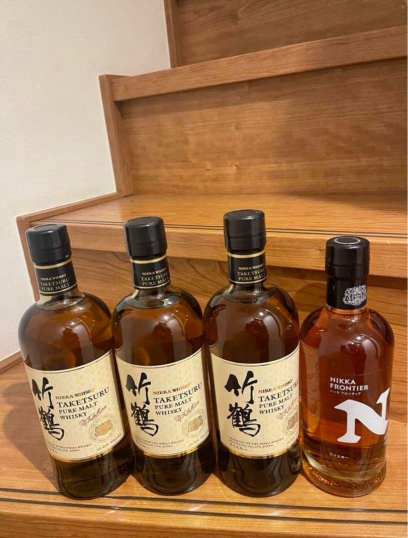 ヒロユキ 竹鶴ピュアモルト3本箱無し　フロンティア1本