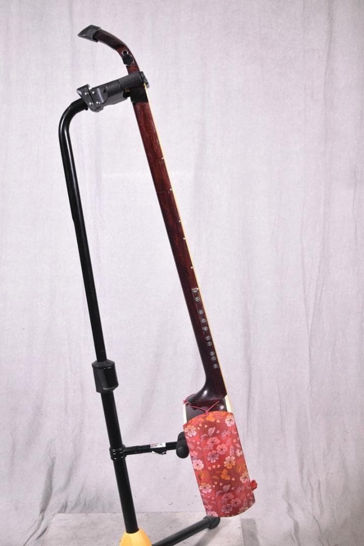 津軽三味線 太棹 東さわり 金細 二枚溝 紅木 子持ち綾杉胴