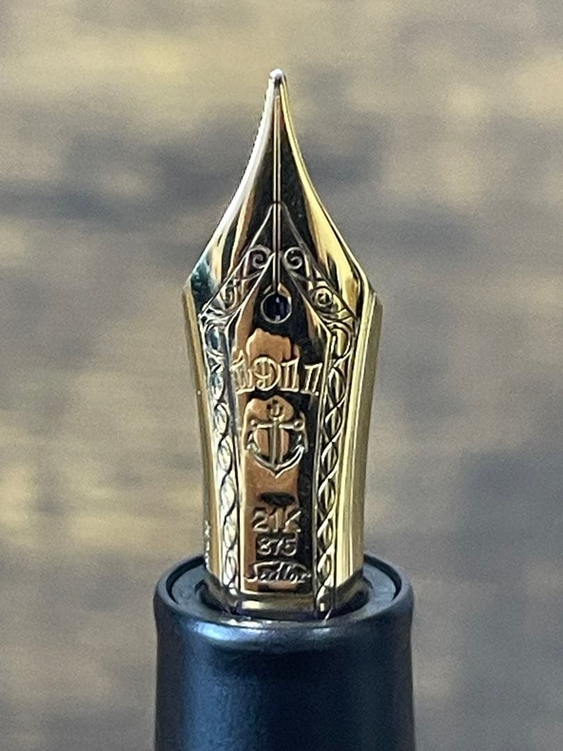 未使用に近い　梨地　21k 字幅M セーラー　万年筆