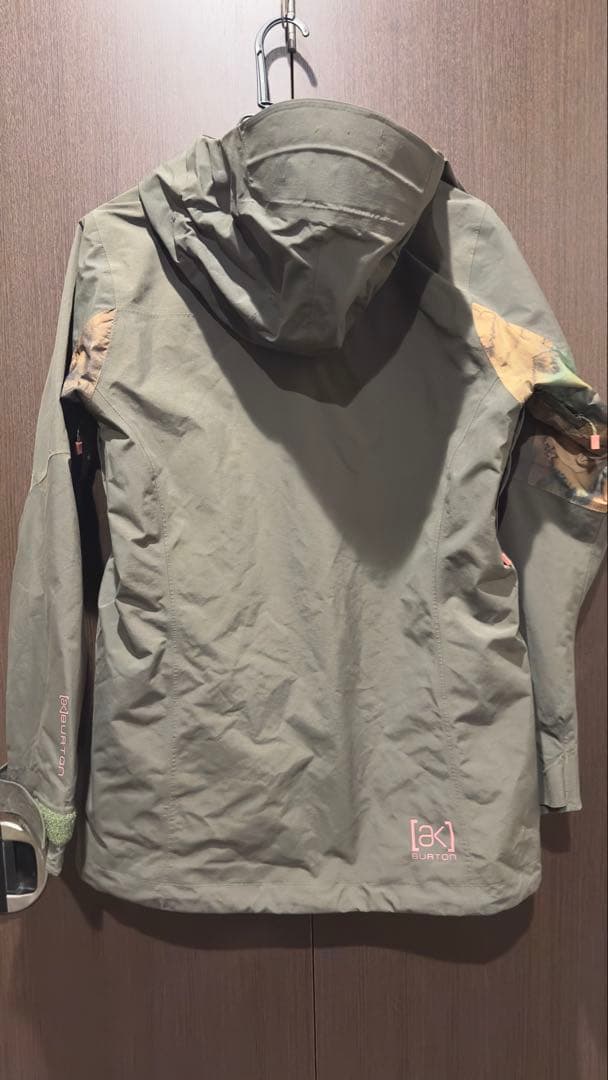 burton ak レディース サイズS 上下セット