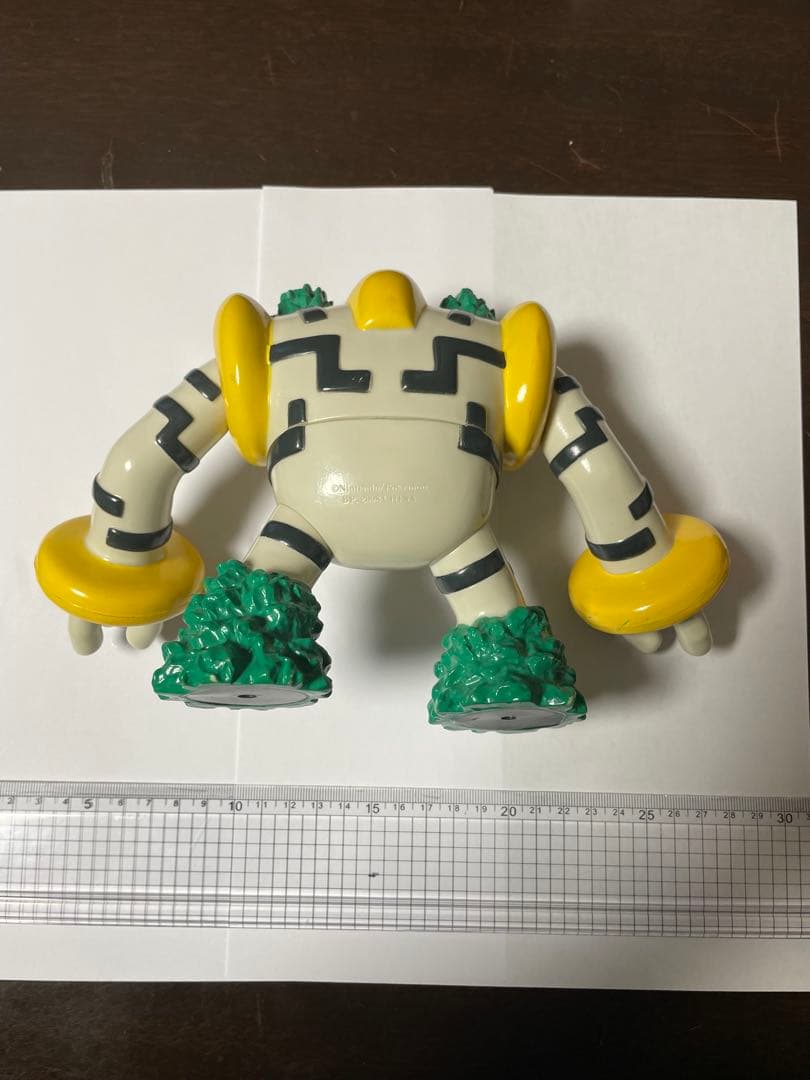 ポケットモンスター　レジギガス　ソフビフィギュア　希少