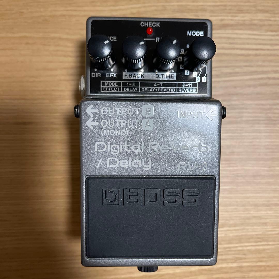 BOSS RV-3 デジタルリバーブ/ディレイ 動作確認済み 美品 生産終了 箱