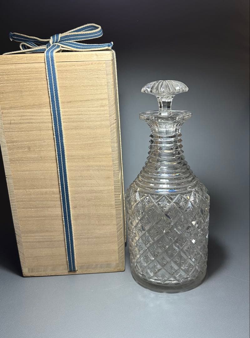 江戸切子　デキャンタ　江戸ガラス　桐箱