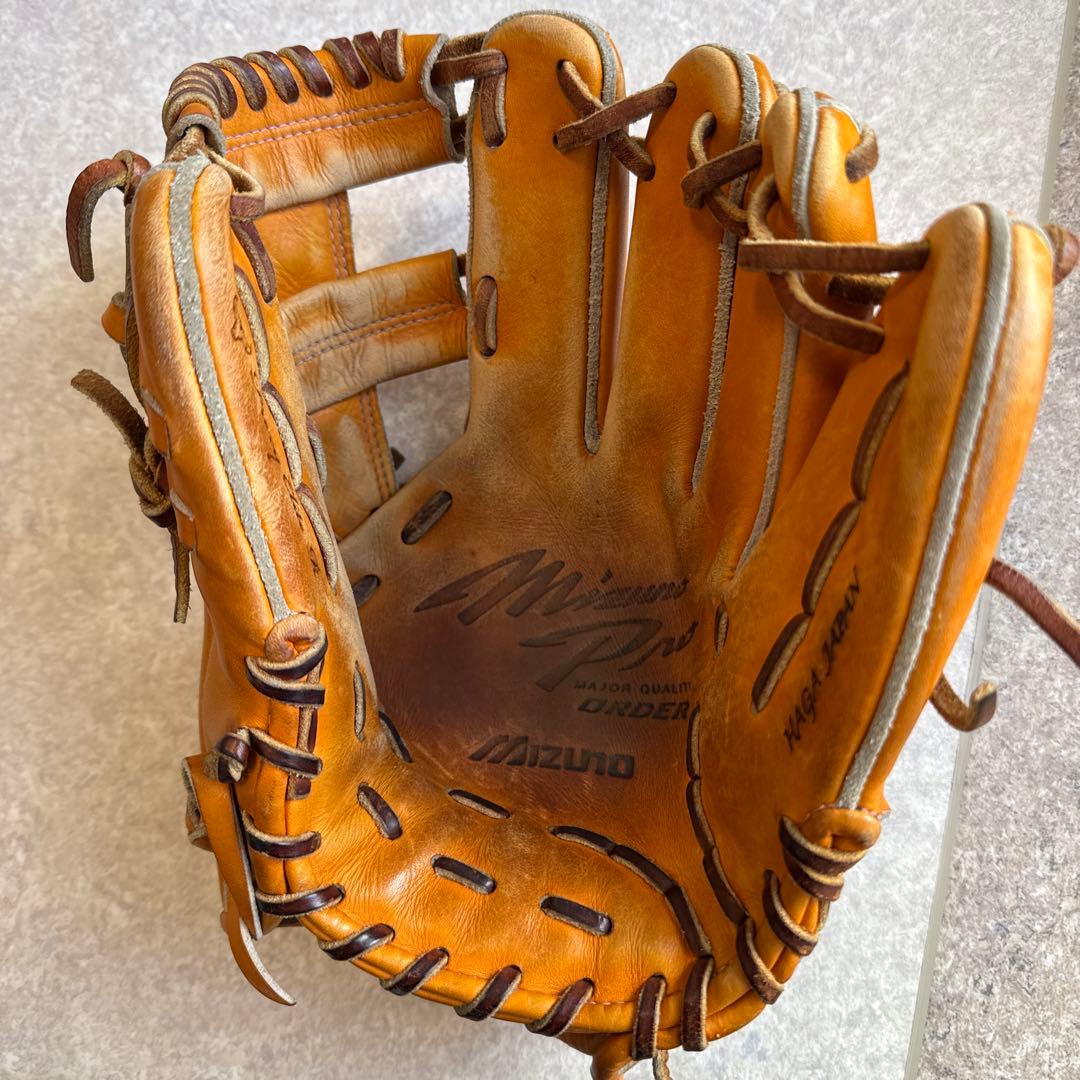 ミズノプロ軟式オーダー坂本モデル