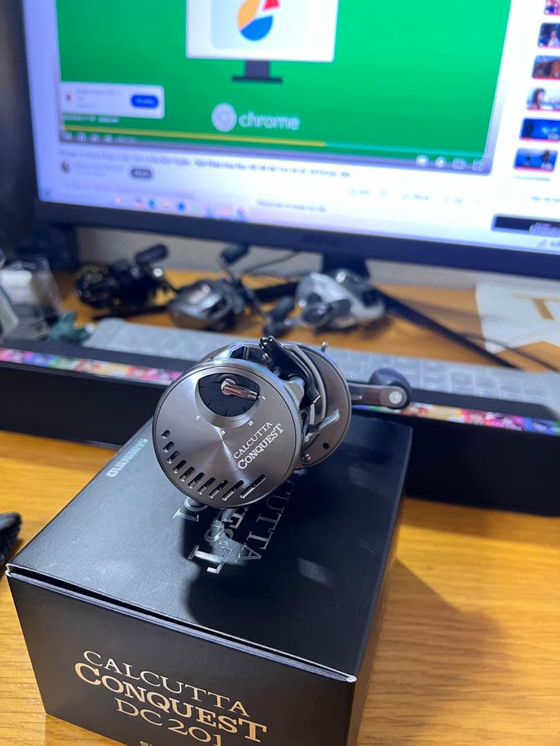 リール SHIMANO CALCUTTA CONQUEST DC201