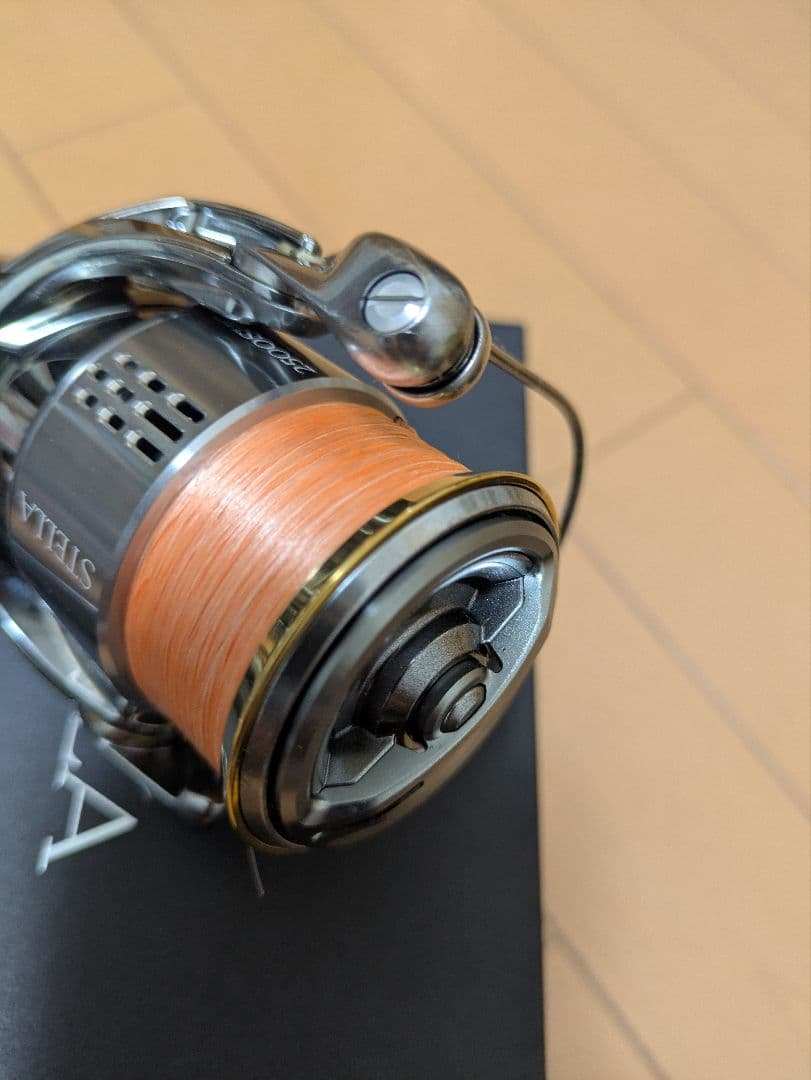 今月で出品取り消しシマノステラ2500SHG