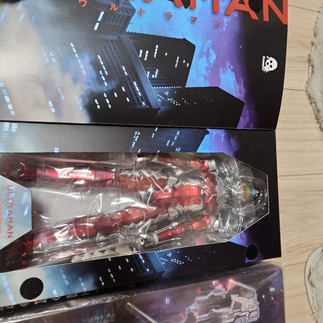 スリーゼロ　ultramanセブンスーツ　ゼロスーツ及びセブンのウエポンセット