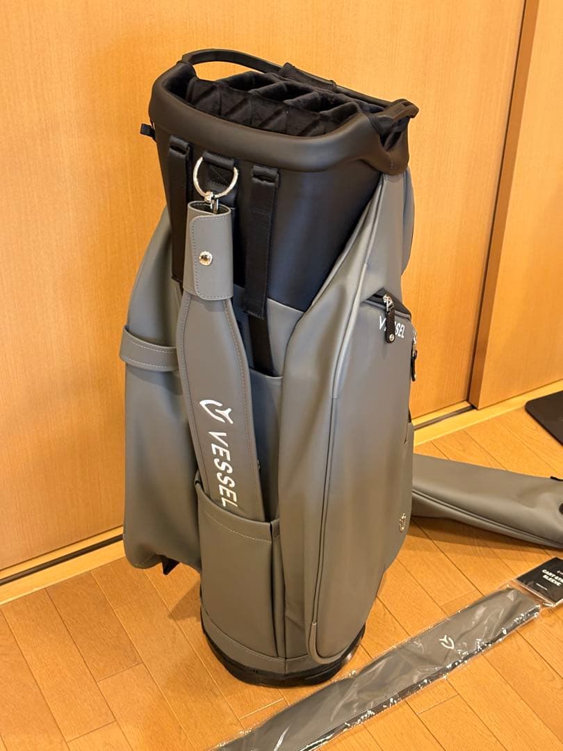 【新品日本未発売】2025 VESSEL Lux Cart II キャディバッグ
