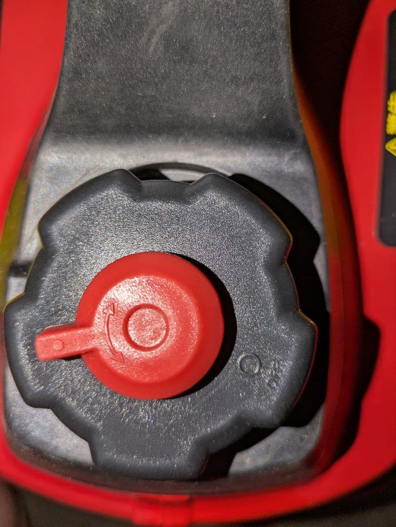 未使用（試運転のみ）インバータ発電機　ナカトミ 900VA