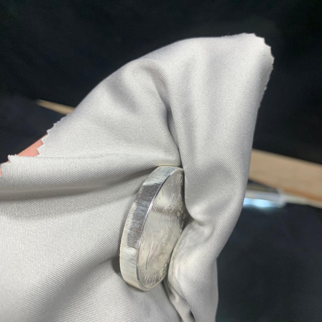 その4　純銀貨 2オンス クイーンズビースト　2016 ライオン・イングランド