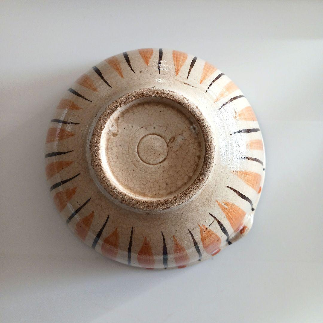 瀬戸焼　麦藁手　片口茶碗