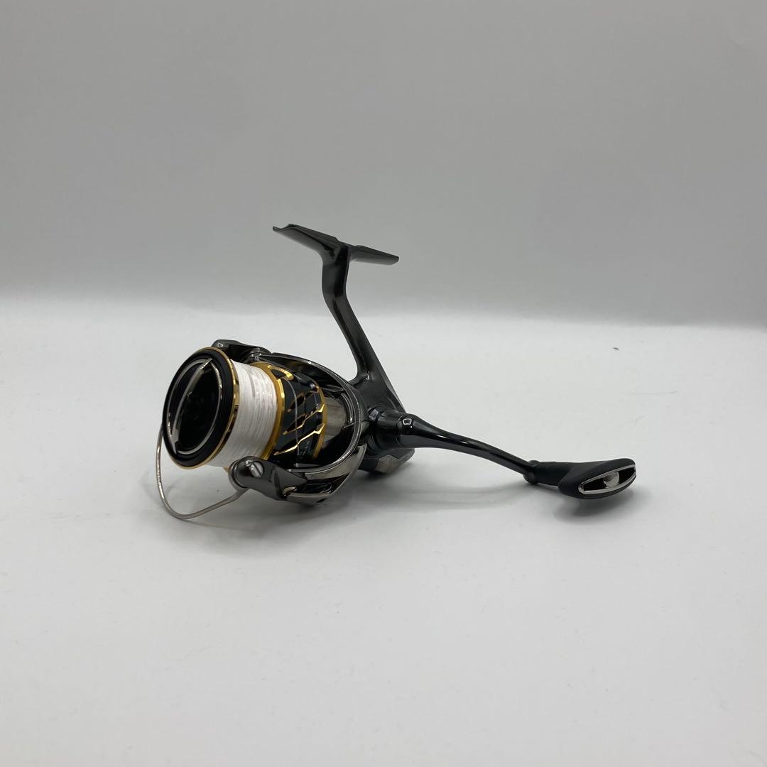 SHIMANO 20ツインパワー C3000XG スピニングリール
