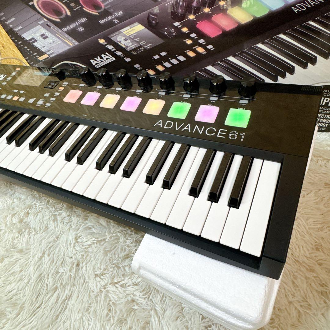 AKAI ADVANCE 61 MIDIキーボード コントローラー アカイ