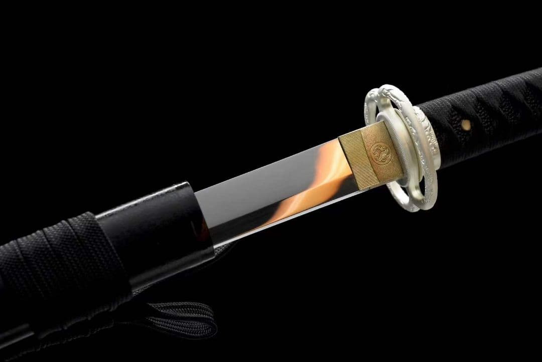 『銀竜武蔵』武具　刀装具　日本刀　模造刀 居合刀