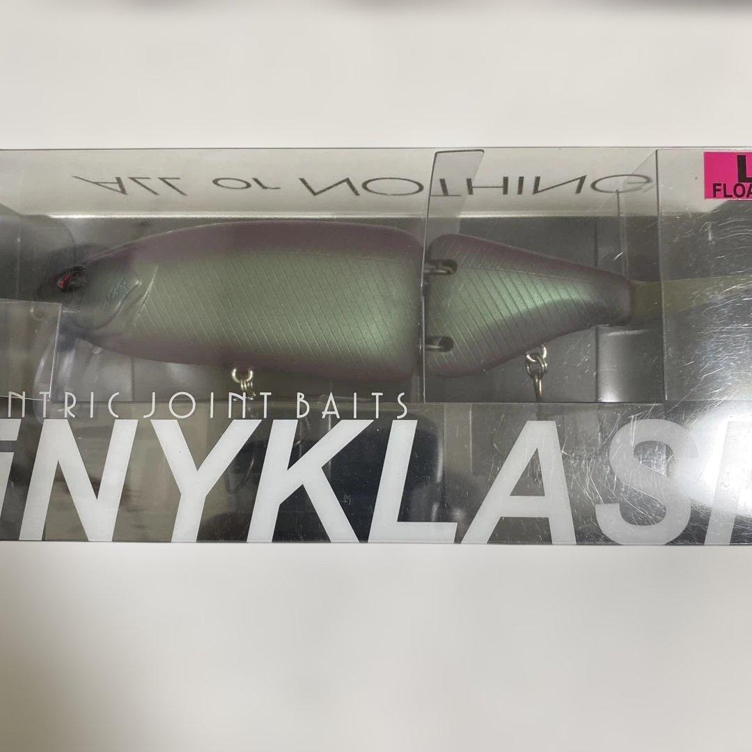 新品未使用　DRT タイニークラッシュ　LOW #Bella