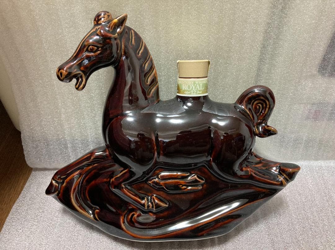 未開封】サントリーウイスキー ローヤル １２年 干支ボトル 午歳 馬 2002年