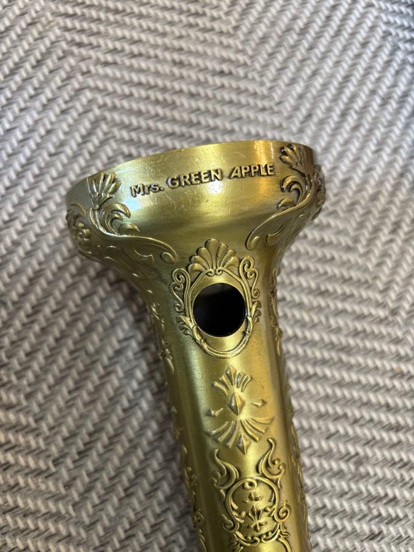 バベルの塔　魔法の杖　ミセス