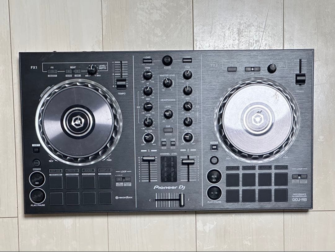 Pioneer DJ DDJ-RB DJコントローラー