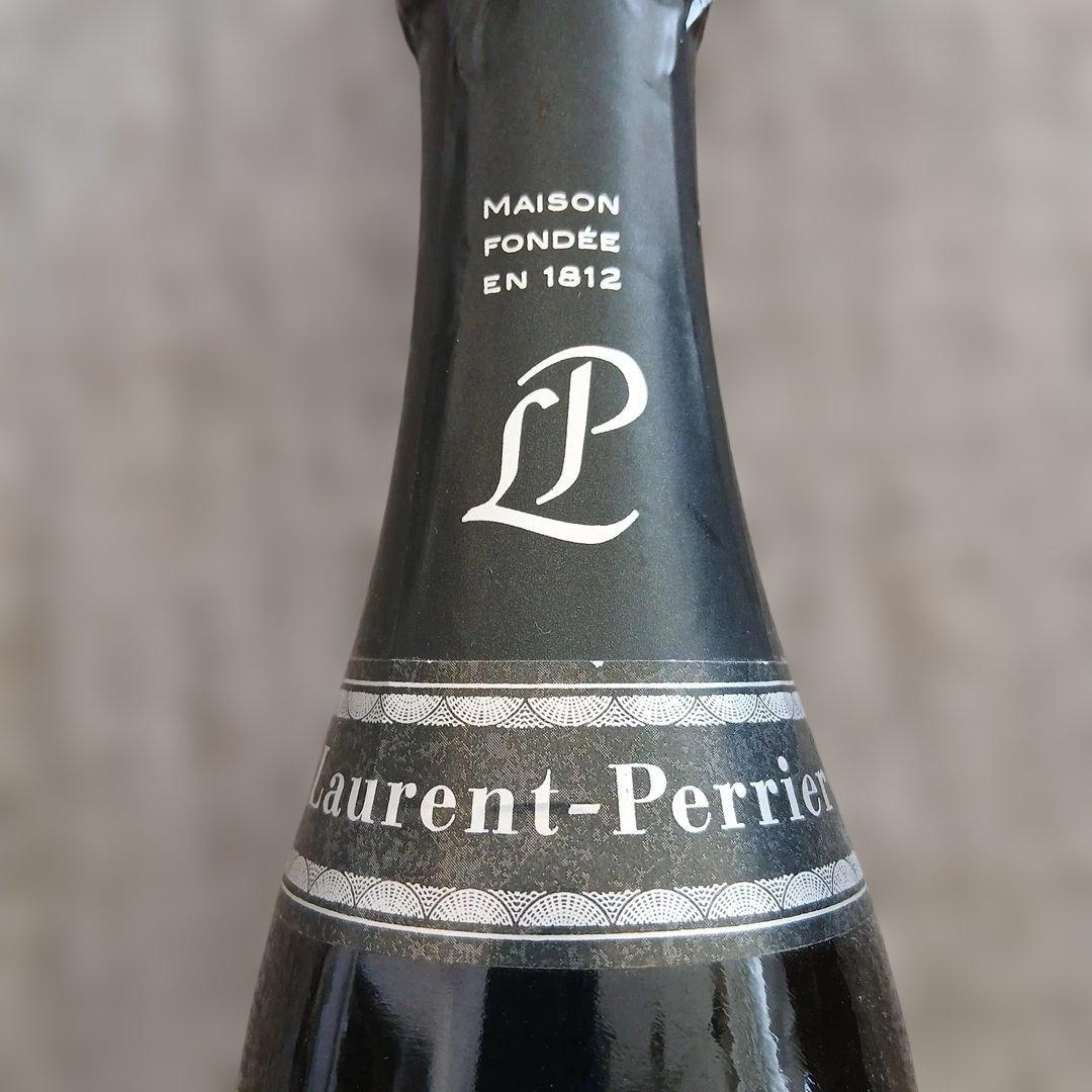 ローラン・ペリエ　 シャンパン　ブリュット　ミレジム　1995年 ハーフサイズ