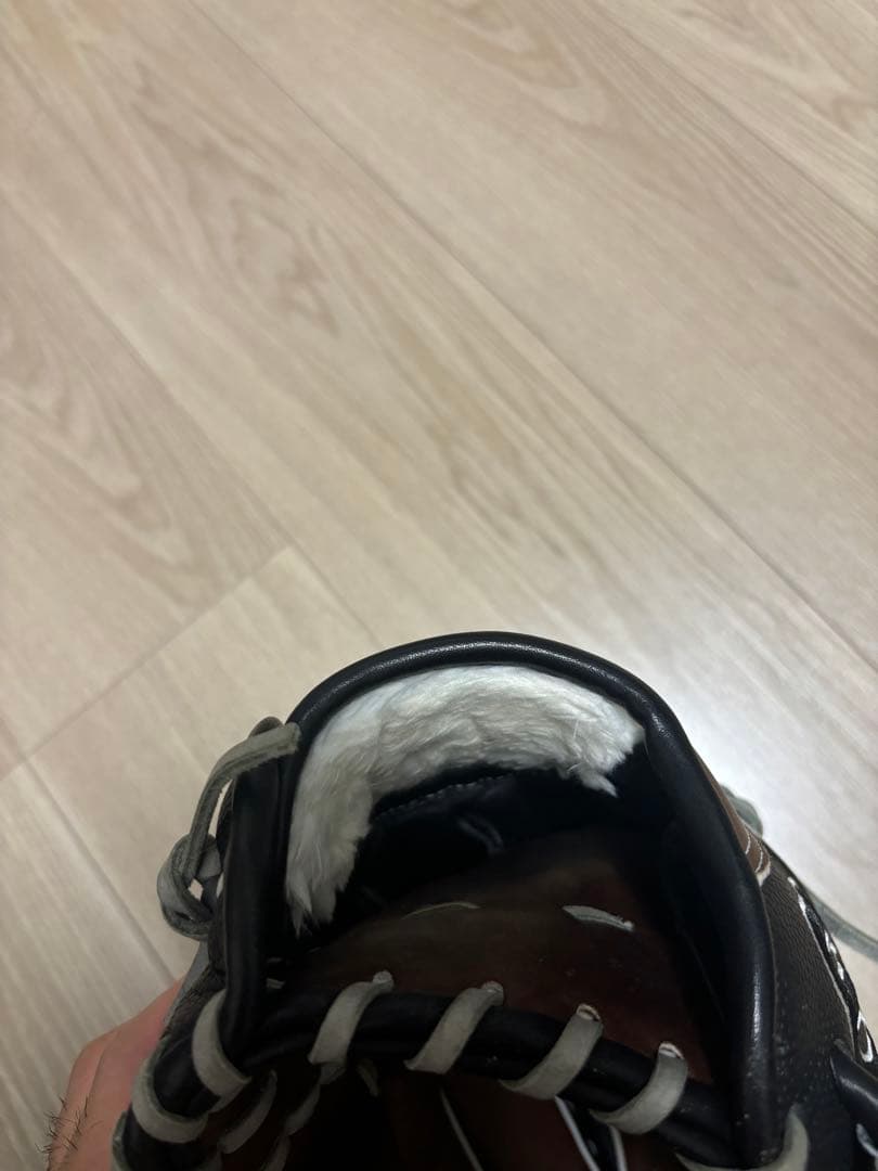 Wilson Wearable 軟式グローブ 黒/茶