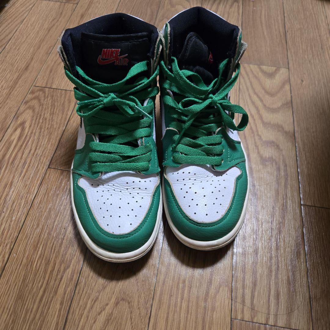 シューズ(女性用) Nike AirJordan 1 High OG Lucky Green