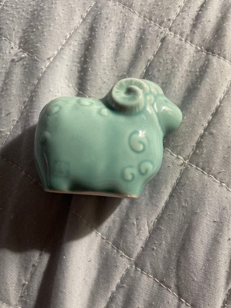 ねも　アクア赤　新品