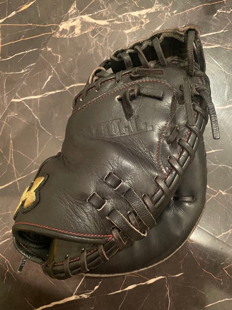 【生産終了メーカー】キャッチャーミット　硬式　アンダーアーマー 捕手用