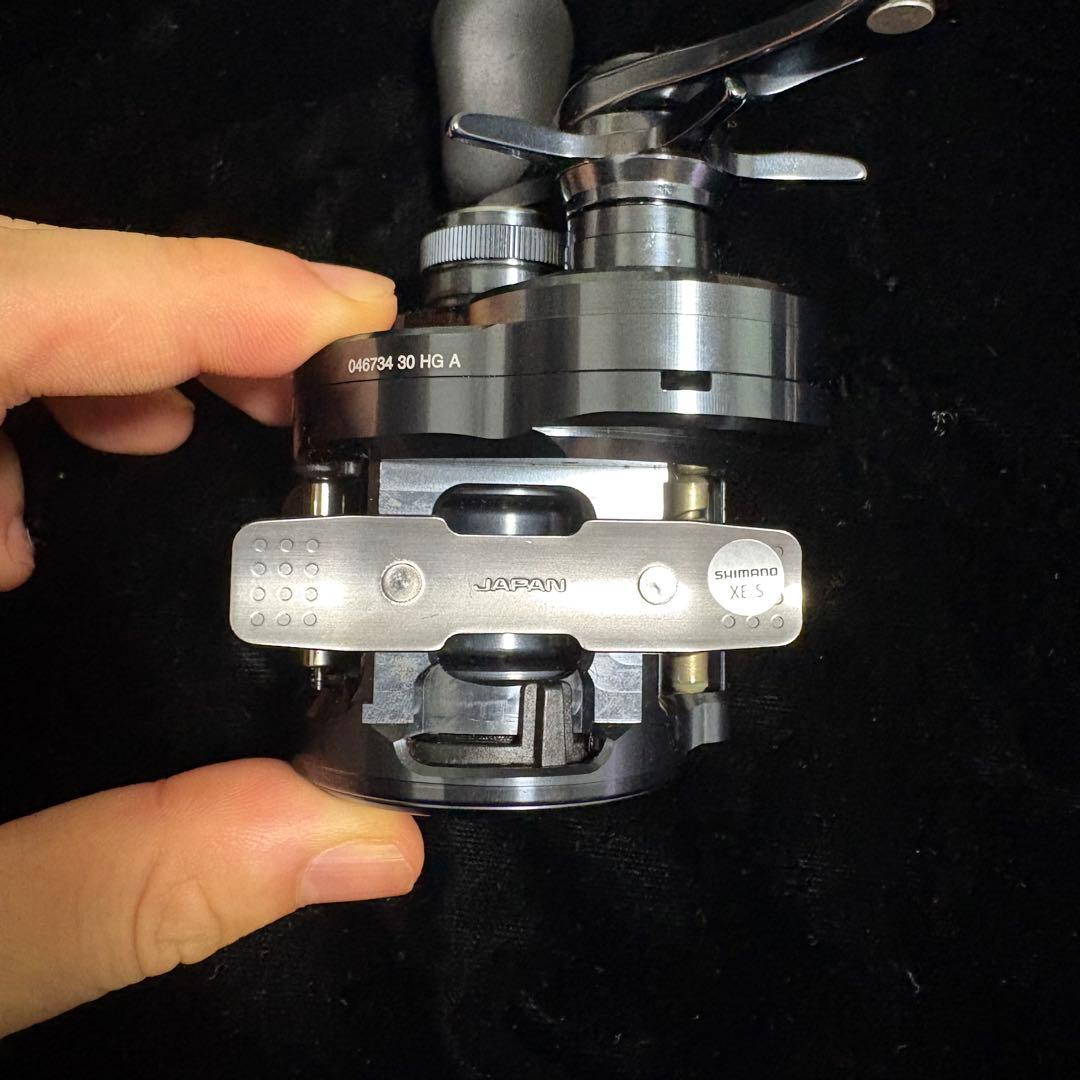 カルカッタコンクエストシャローエディション30HG 右巻き シマノ 試投のみ