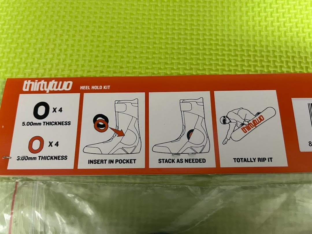 32 THIRTYTWO LASHED 27.0cm スノーボードブーツ