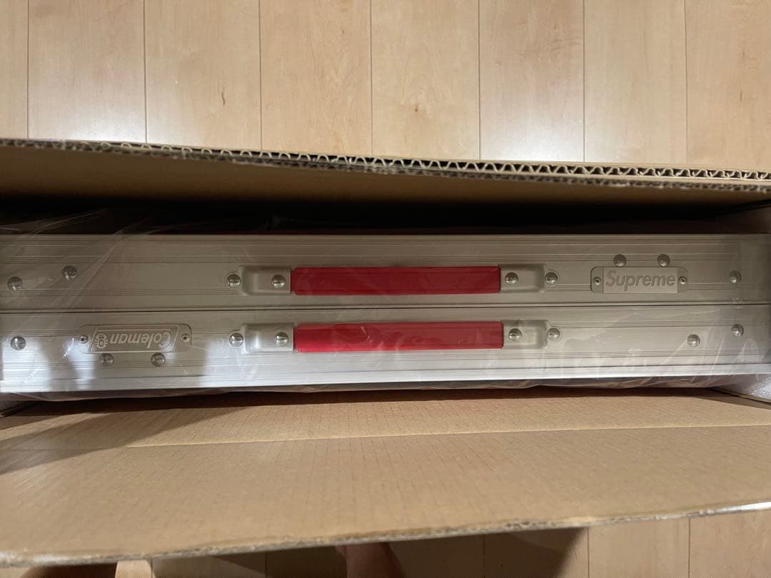 Supreme コールマン　テーブルチェアセット