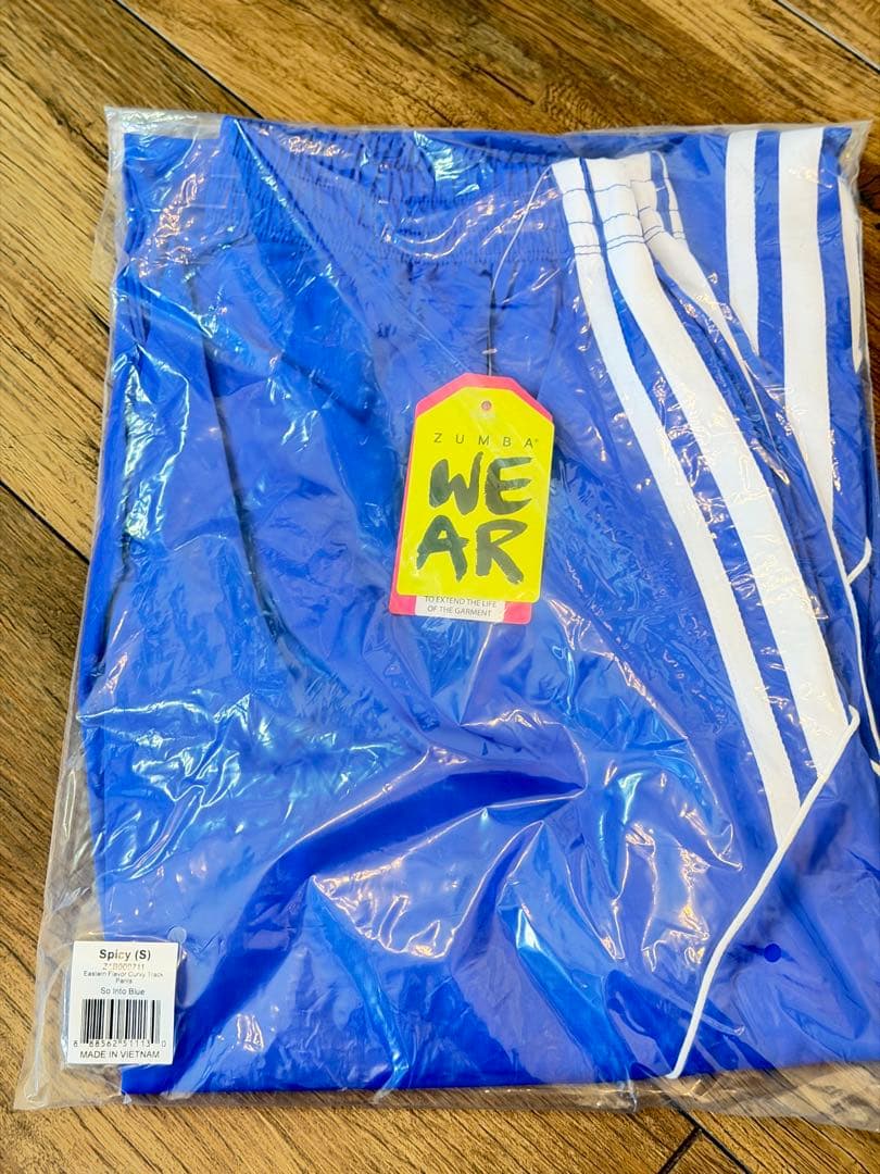 ★新品★完売★希少品★ZUMBA®️男女兼用トラックパンツ Sサイズ