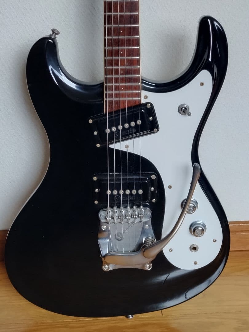 Mosrite モズライト 黒雲 エレキギターベンチャーズモデル