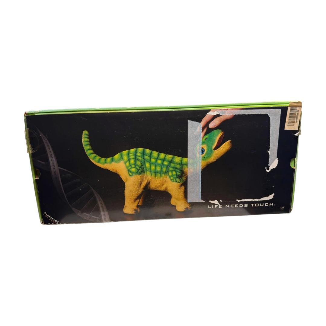 恐竜型ロボットPLEO