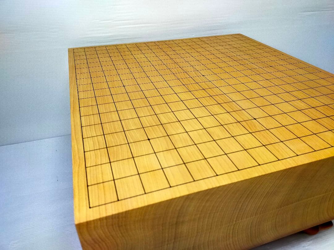 【至福の一局】囲碁盤 足付 木製 4寸 厚12.5cm 美木目 ヘソ有 本格派