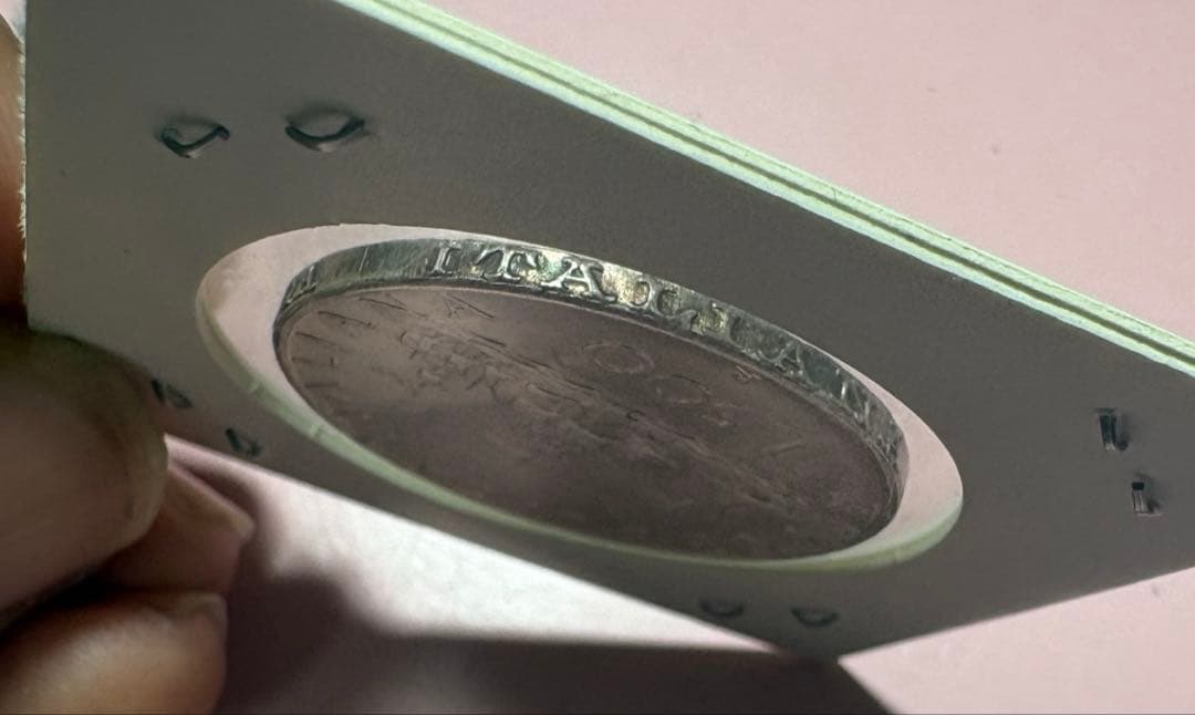 イタリア500リラ銀貨　未使用品　ラスター効果あり　本物保証　値下げ交渉可