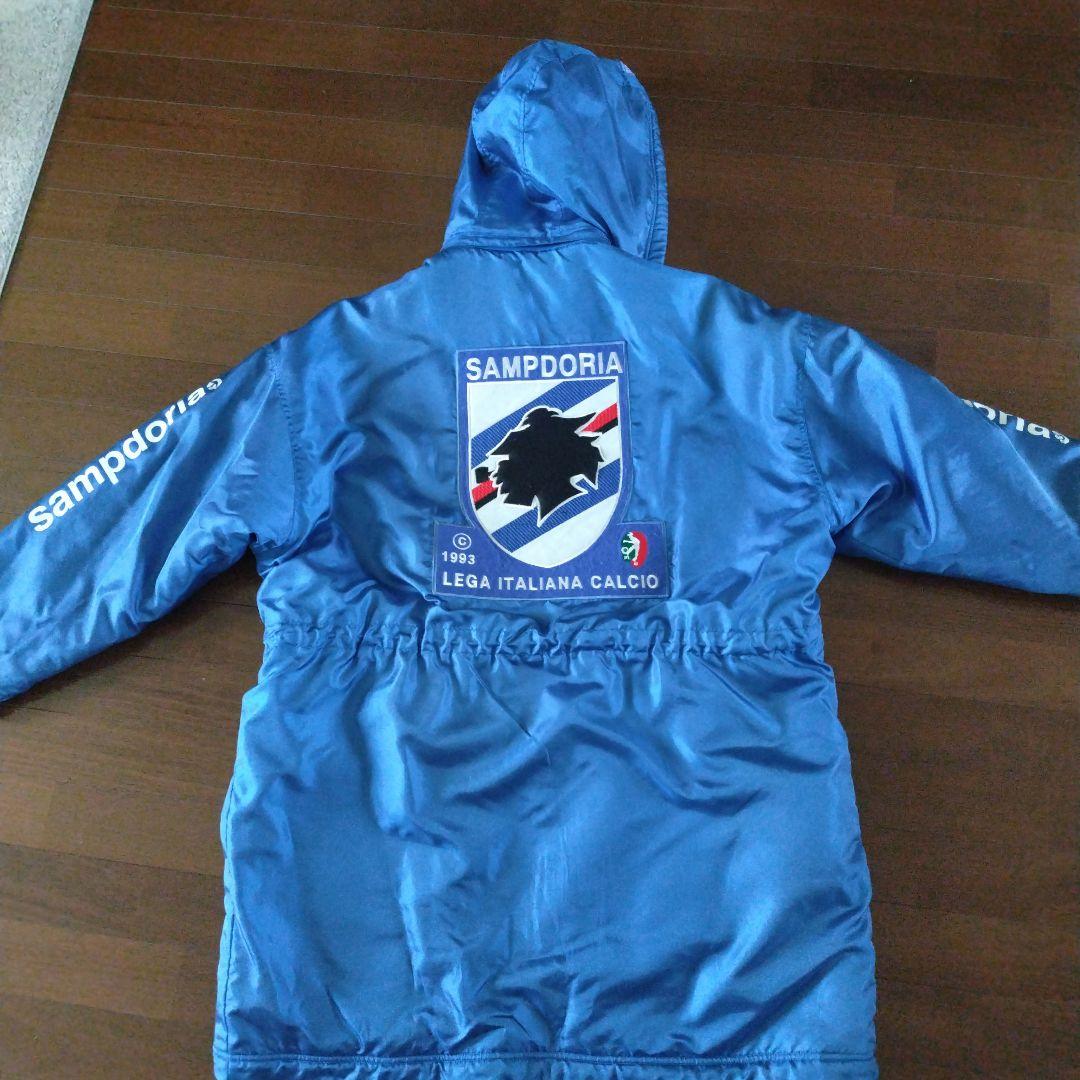 サンプドリア ベンチコート フード付き