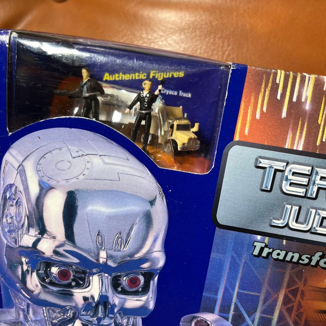 Galoob社 ターミネーター2 トランスフォーミング アクションセット